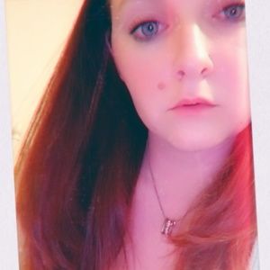 Meet your Posher, Marissa